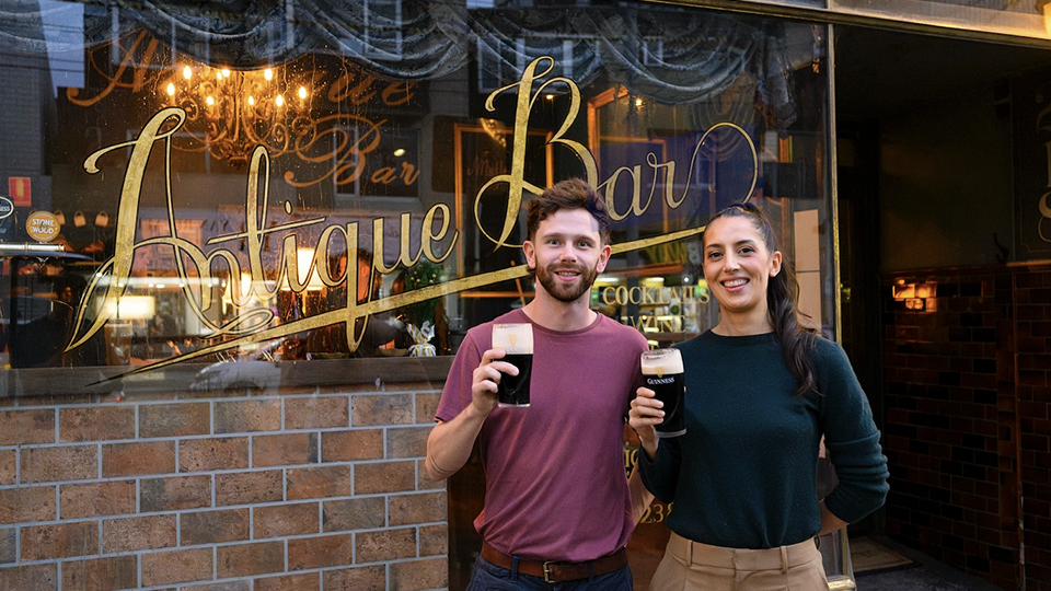 Antique Bar - Elsternwick